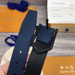 LOUIS VUITTON BELT - B044