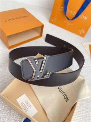 LOUIS VUITTON BELT - B053