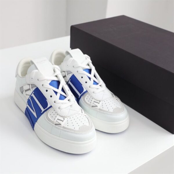 LOW-TOP CALFSKIN VL7N SNEAKER WITH BANDS - VLS027