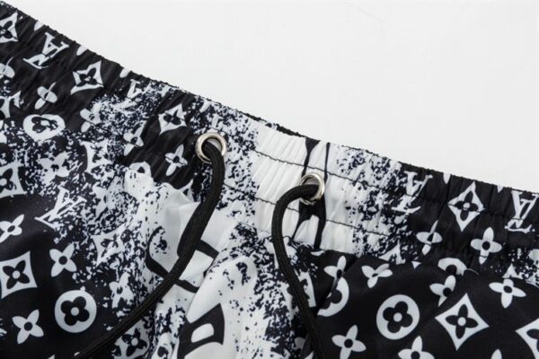 LV Swim Shorts - SW221