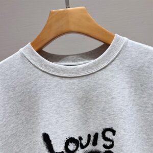 Louis Vuitton T-shirt - LSVT0208