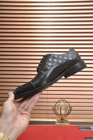 Louis Vuitton Lace-ups Shoes - LLV36