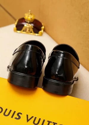 Louis Vuitton Loafers - LLV15