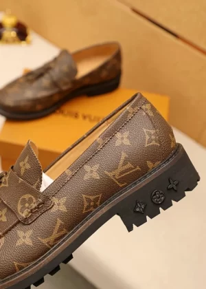 Louis Vuitton Loafers - LLV17