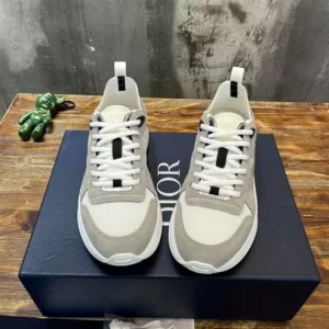 B25 RUNNER SNEAKER GRAY SUEDE AND WHITE TECHNICAL MESH WITH BLUE AND WHITE DIOR OBLIQUE CANVAS - CD122