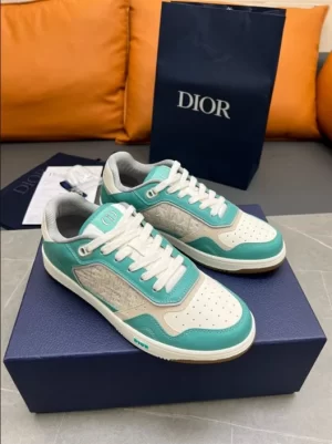 B27 LOW-TOP SNEAKER TURQUOISE AND CREAM SMOOTH CALFSKIN AND CREAM DIOR OBLIQUE JACQUARD CANVAS - CDO95