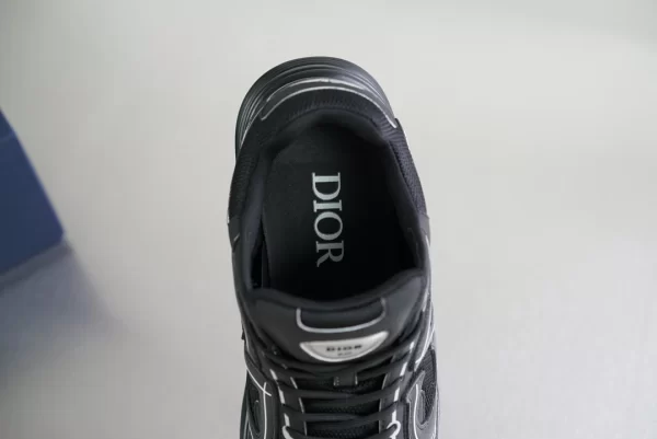 B30 LOW-TOP SNEAKER BLACK MESH AND TECHNICAL FABRIC - CD103