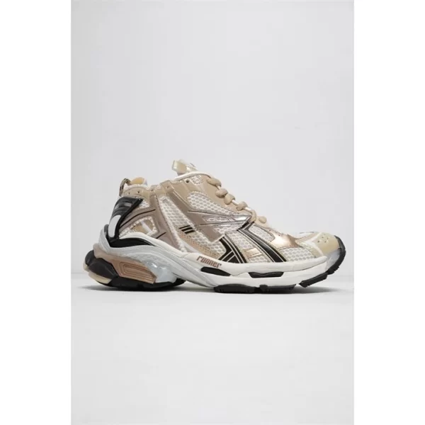 BALENCIAGA RUNNER SNEAKER IN BEIGE - BB134