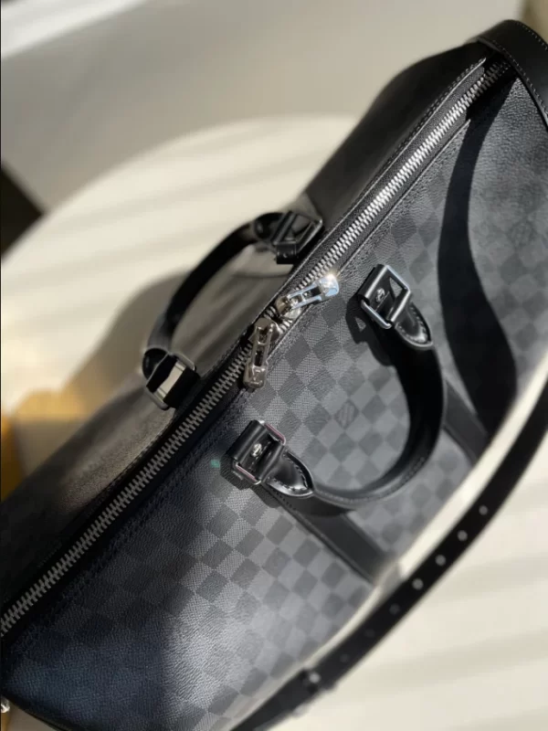 LOUIS VUITTON KEEPALL BANDOULIÈRE 45 DAMIER GRAPHITE CANVAS - WLM546