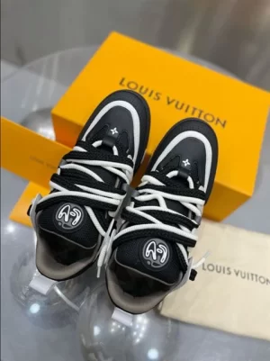 LOUIS VUITTON SKATE TRAINER IN ANTHRACITE GREY – LSVT281