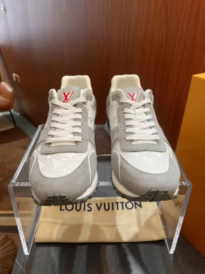 LV RUN AWAY SNEAKER – LSVT284