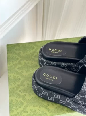 GUCCI SANDAL - GCS32