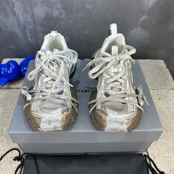 BALENCIAGA 3XL SNEAKER - BB164