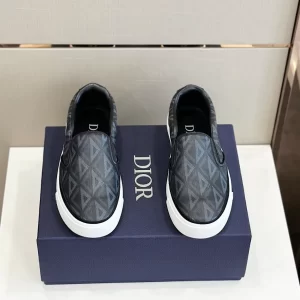 B101 SLIP-ON SNEAKER - CD158