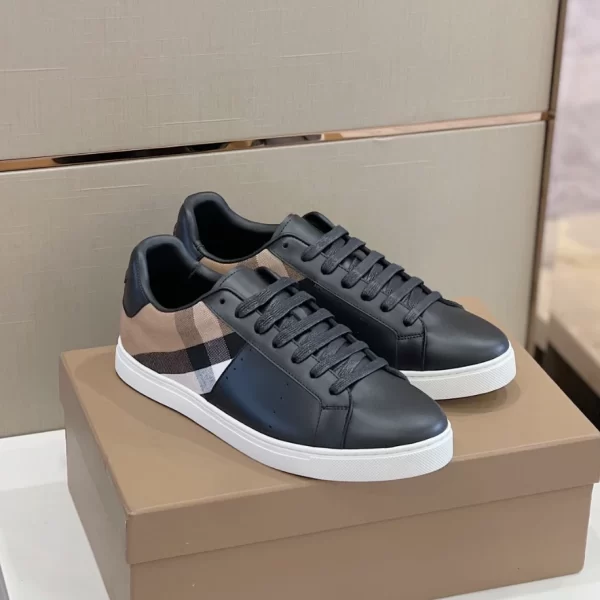 BURBERRY LEATHER AND CHECK COTTON SNEAKERS - BBR122