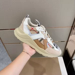 BURBERRY LEATHER AND SUEDE SNEAKERS - BBR129