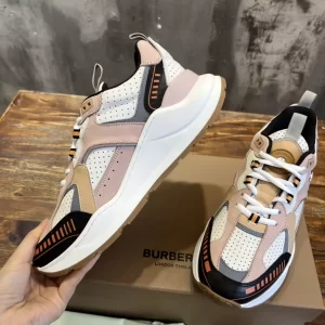 BURBERRY LEATHER AND SUEDE SNEAKERS - BBR130