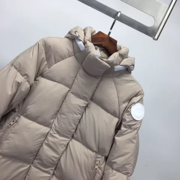 Canada Goose Coats - CG074