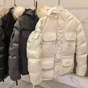 Canada Goose Coats - CG090