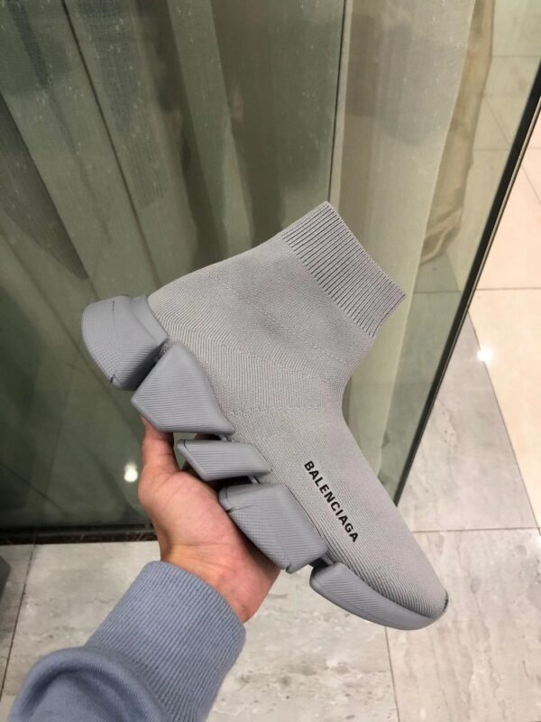 BALENCIAGA SPEED 2.0 SNEAKER - BB201