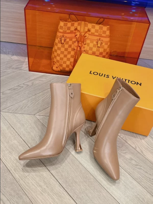 LOUIS VUITTON BOOT - WLS009