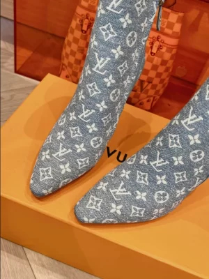 LOUIS VUITTON BOOT - WLS010