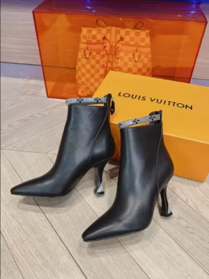 LOUIS VUITTON BOOT - WLS014