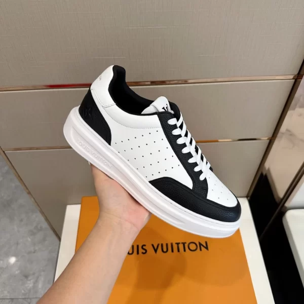 LV BEVERLY HILLS SNEAKER – LSVT309