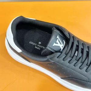 LV BEVERLY HILLS SNEAKER – LSVT310