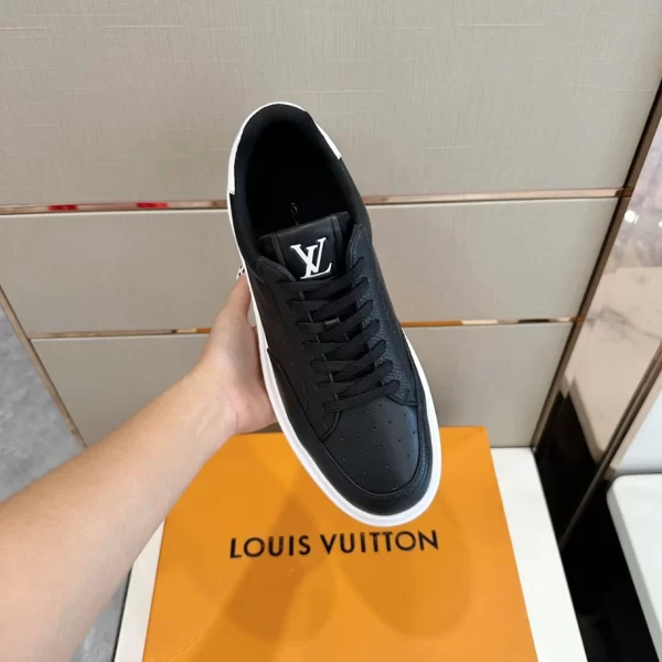 LV BEVERLY HILLS SNEAKER – LSVT310