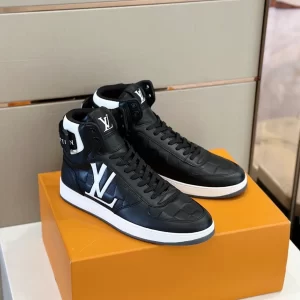 LV RIVOLI HIGH-TOP SNEAKER – LSVT319