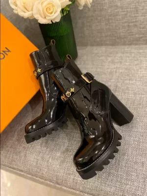 LV STAR TRAIL ANKLE BOOT - WLS039