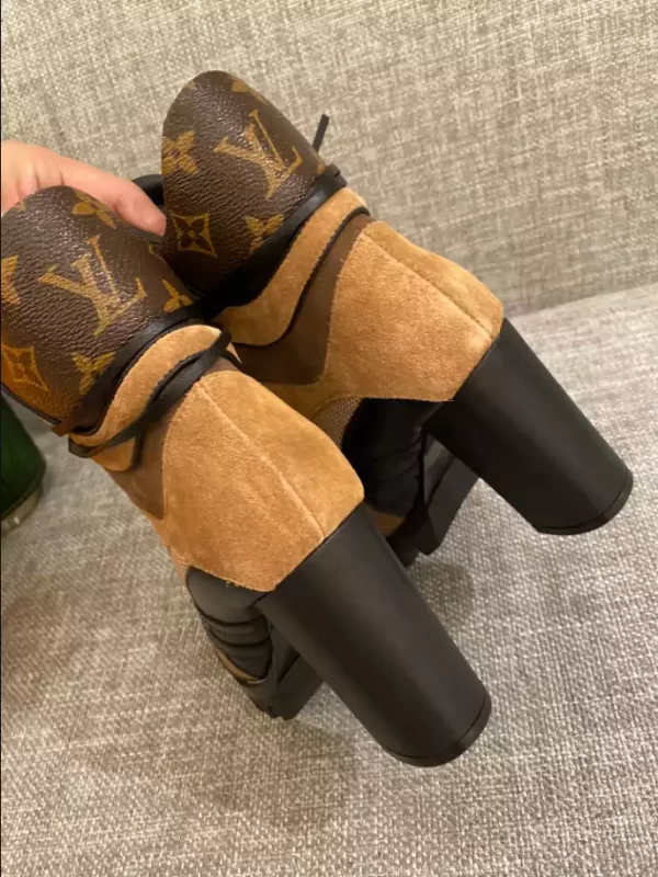 LV STAR TRAIL ANKLE BOOT - WLS041