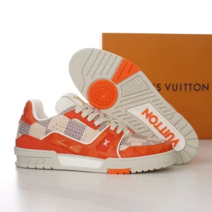 LV TRAINER SNEAKER – LSVT297