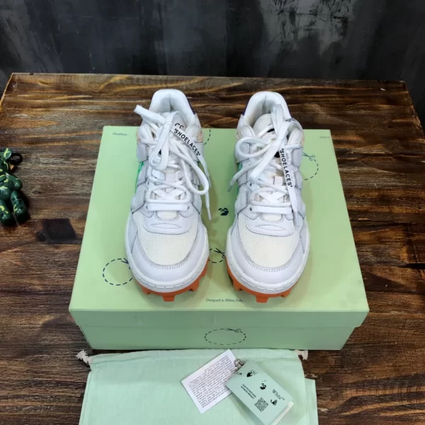 Off-White Mountain Cleats Sneakers - OFF63