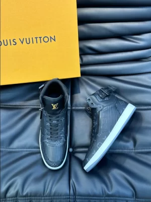 LOUIS VUITTON RIVOLI SNEAKER BOOT – LSVT329