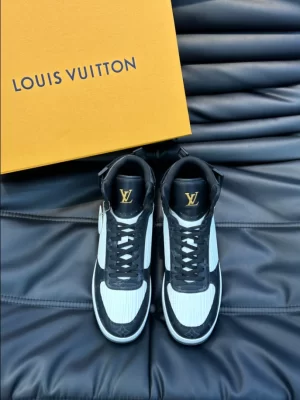 LOUIS VUITTON RIVOLI SNEAKER BOOT – LSVT331