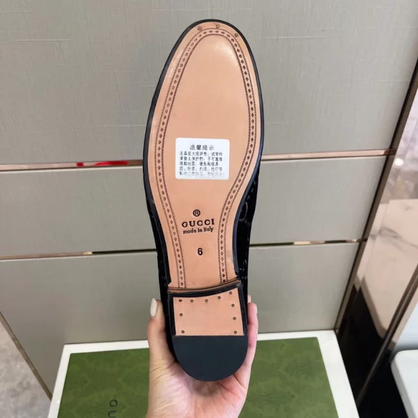 Gucci Jordaan GG Velvet Loafer – LGC008