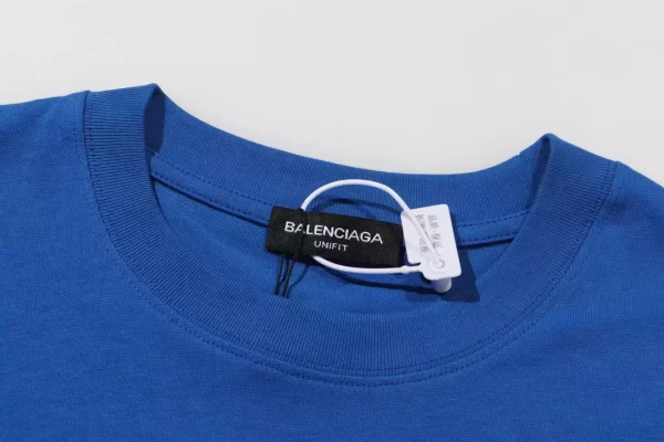 Balenciaga T-shirt - BBS090