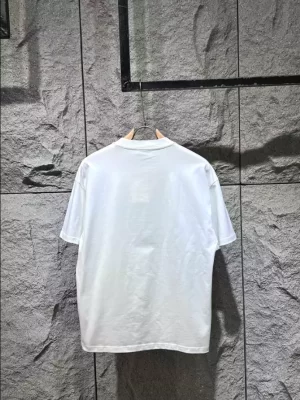 Givenchy T-shirt - GVS41