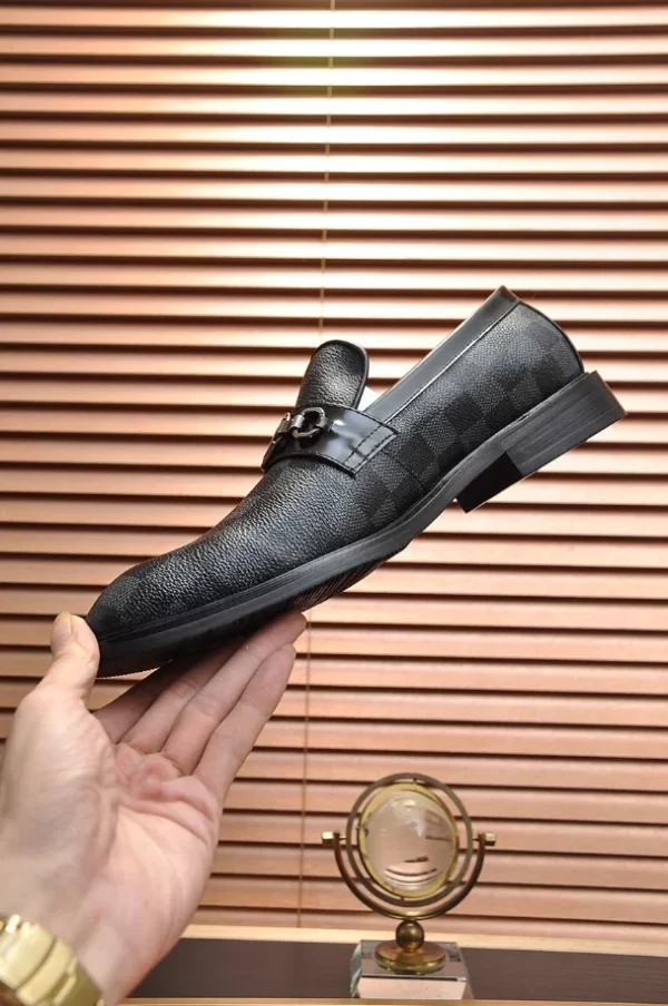 Louis Vuitton Loafers - LLV78