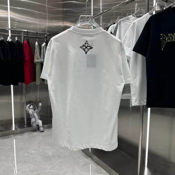 Louis Vuitton T-shirt - LSVT0240