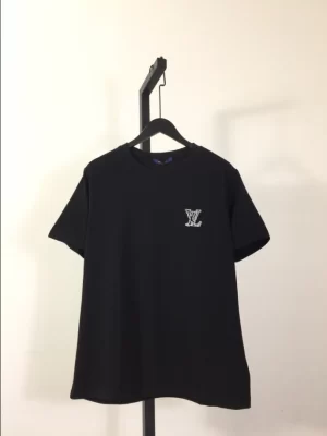 Louis Vuitton T-shirt - LSVT0247