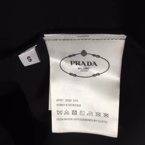 Prada T-shirt - PRT010