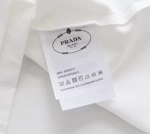 Prada T-shirt - PRT021