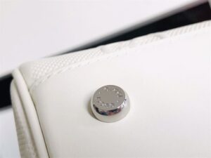 GUCCI GG EMBOSSED DUFFLE BAG - GC59