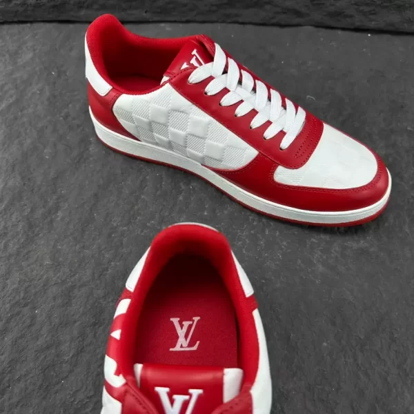 LV RIVOLI SNEAKER – LSVT350