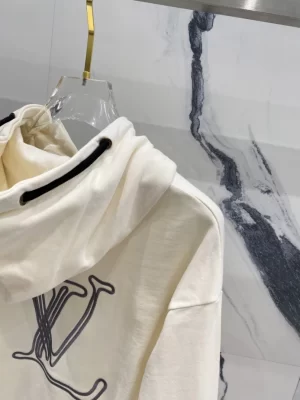 Louis Vuitton Hoodie - SLV018