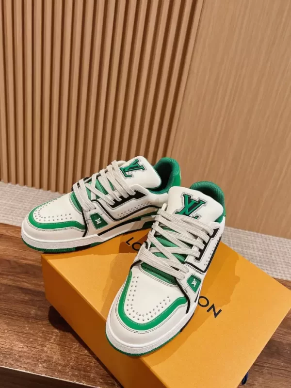 LOUIS VUITTON TRAINER SNEAKERS – LSVT358