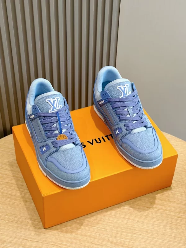 LOUIS VUITTON TRAINER SNEAKERS IN BLUE – LSVT360